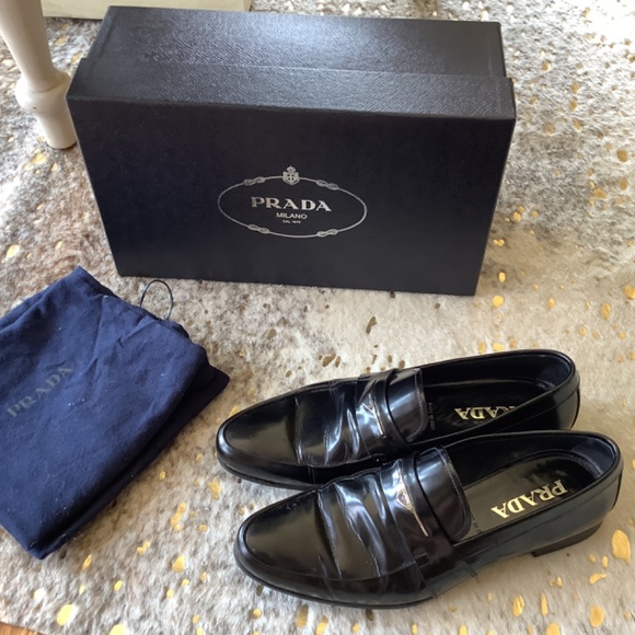 PRADA/Mens Black Patent Leather - Picture 8 of 10